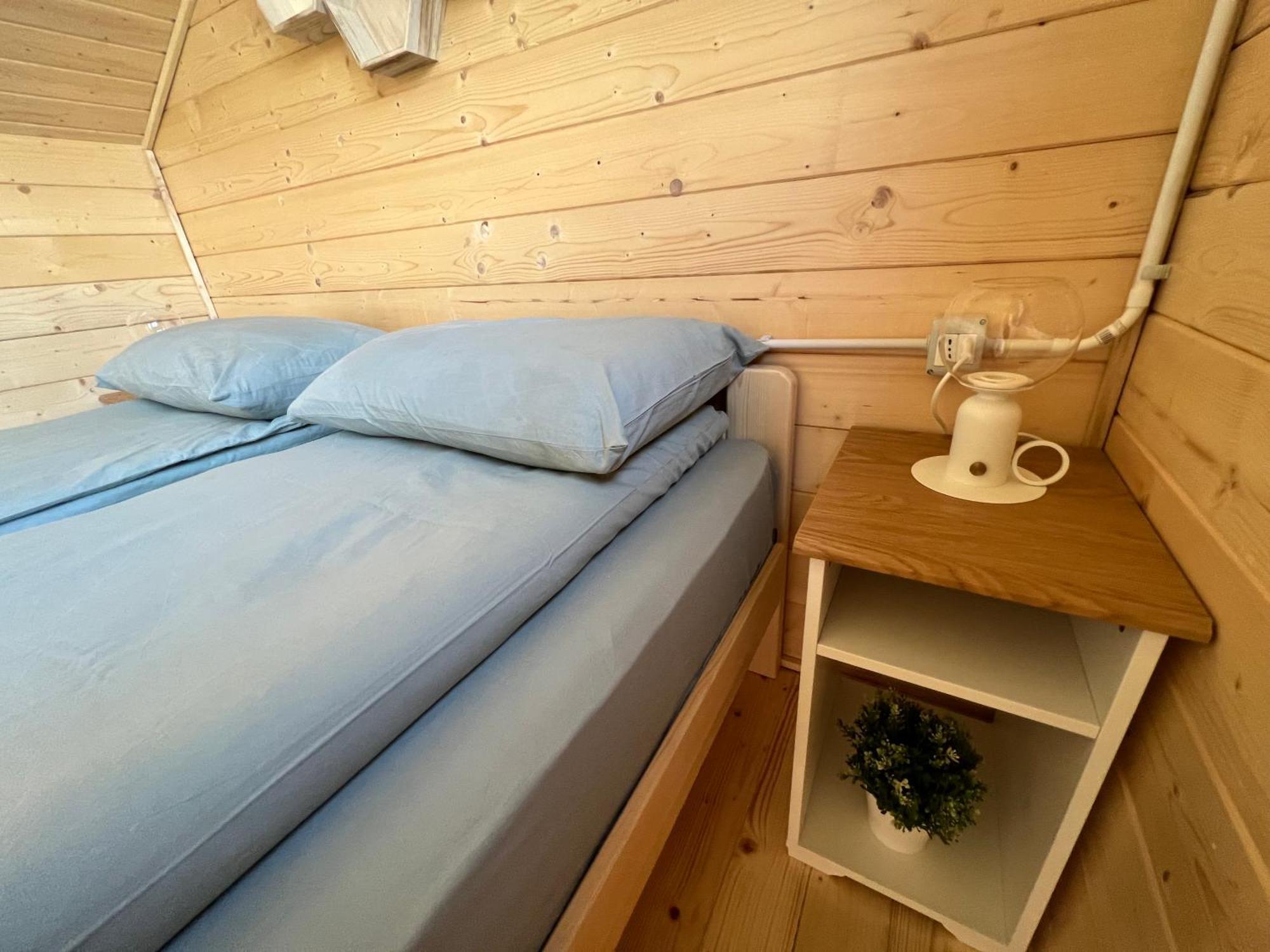 Holiday Bicaz Bungalows On The Lake Esterno foto