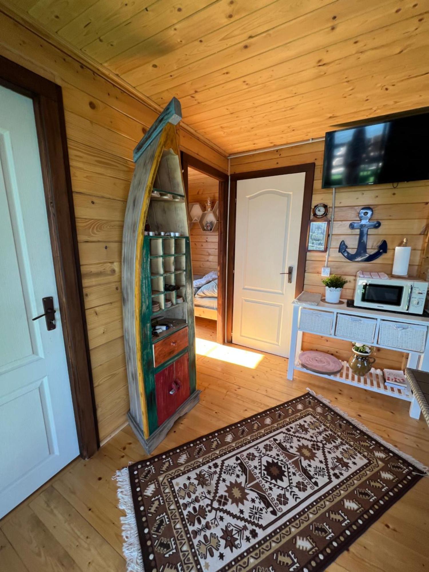 Holiday Bicaz Bungalows On The Lake Esterno foto